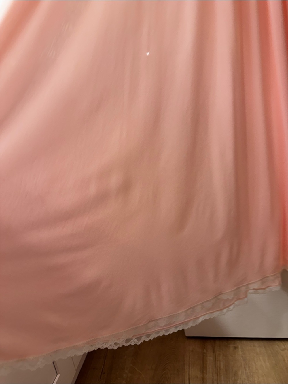 Vintage Lucie Ann Pink Delicate Ruffle Lace Cuffs Hem Subtle Floral Nightgown L - Picture 9 of 14